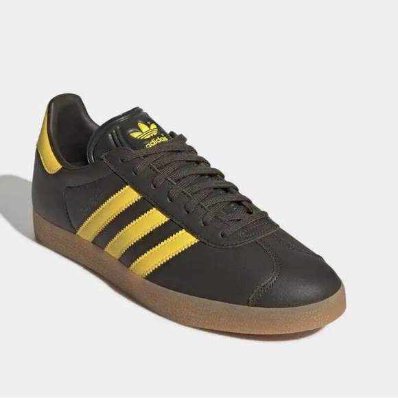 adidas Gazelle Shadow Olive Gum Sole - Picture 2 of 11